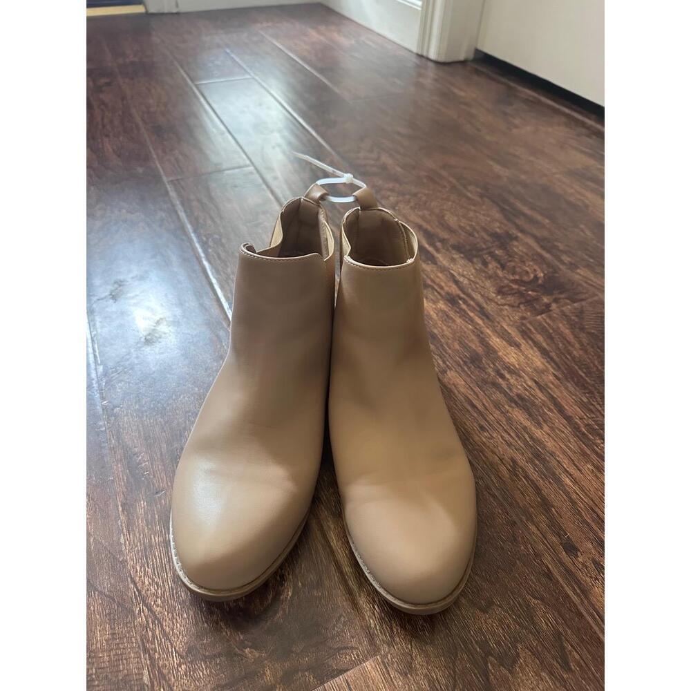 MaxMuxun Womens Ankle Boots Size 9 Light Beige Minimalist Scalloped Trim Chic
